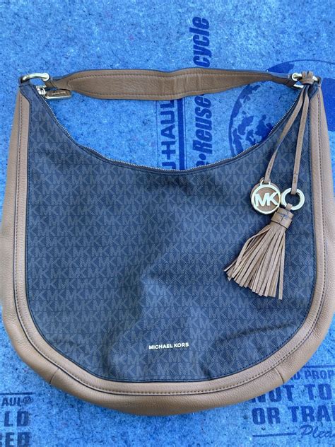 Michael Kors Lydia Large Signature Purse Hobo Bag Camel and 